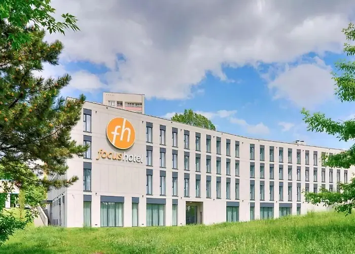 Focus Premium Hotell 4*